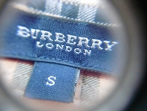 美品☆BURBERRY LONDON バーバリー 半袖ポロシャツ サイズS ベージュ 100％COTTON 胸ポケット1つ有_画像3