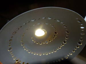 【陶製のランプ笠】白磁古道具アンティーク骨董インテリアインダストリアル電灯ライト照明器具