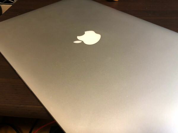 Apple MacBook Pro 15インチ corei7 16GB 512GB