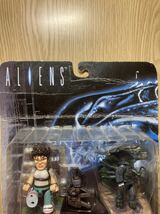 未開封コレクター必見！Mezco Aliens エイリアン フィギュア　おもちゃ_画像3