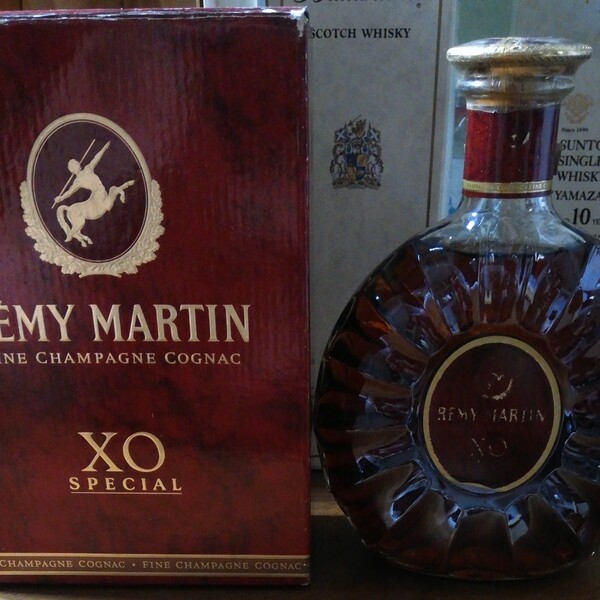 【未開栓】レミーマルタンXOスペシャル700ml REMY MARTIN XO SPECIAL コニャック ブランデー 箱有り