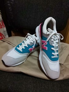 ニューバランス スニーカー 997H 新品未使用品 New Balance 28cm 希少 完売品 軽量 オシャレスニーカー