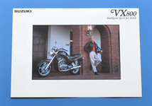 スズキ　VX800　SUZUKI バイクカタログ　送料無料　　4サイクルV型2気筒　ロードバイク　当時物【S1985-18】_画像1