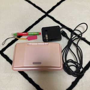 任天堂 DS 本体、充電器、タッチペン