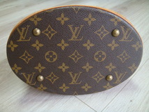 LOUIS VUITTON ルイ・ヴィトン　モノグラム　バケット PM_画像6