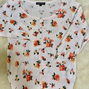 花柄カーデガン美品 値下げしました。