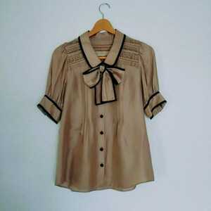  Cynthia Rowley blouse cut and sewn shirt ribbon race puff sleeve gray ju Brown beige black piping M as good as new 