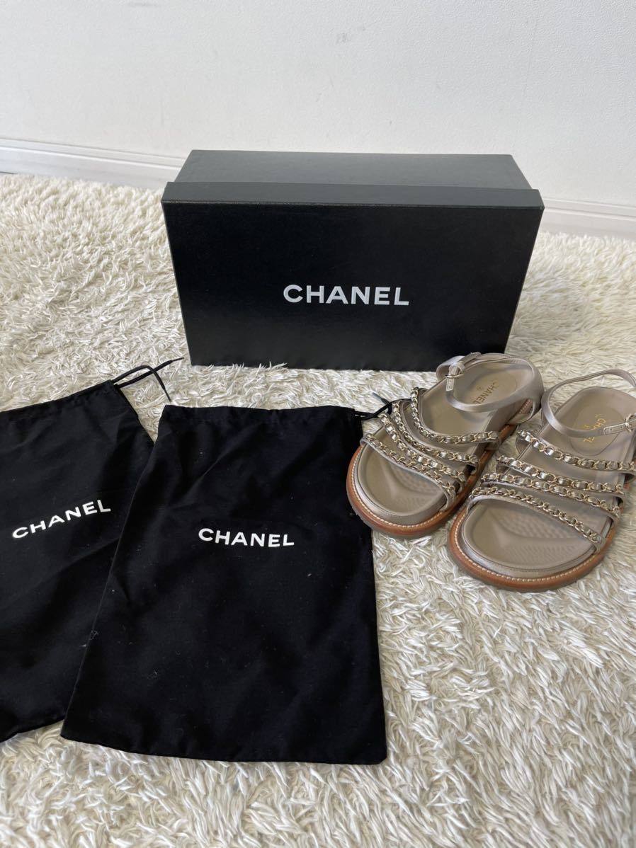 97%OFF!】 CHANELゴートレザーサンダルカメリア フラワートング