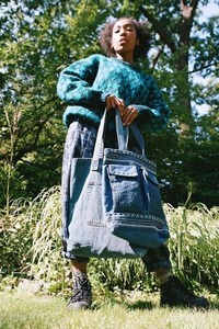 SALE！【新品】Urban Outfitters アーバン アウトフィッターズ Embroidery Tote Bag デニム トート バッグ