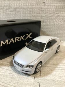 1/30 トヨタ 初代マークX MARK X 後期 カラーサンプル ミニカー 非売品 クールホワイトパールクリスタルシャイン