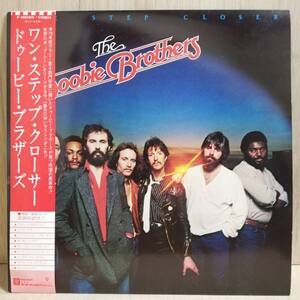 【LP】THE DOOBIE BROTHERS - ONE STEP CLOSER - WARNER BROSRECORDS - P-10850W - 1980年 - *30