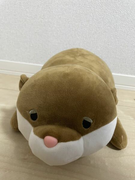 カワウソ　おねむクッション　ぬいぐるみ　早めの落札ありがたいです！！m(_ _)m