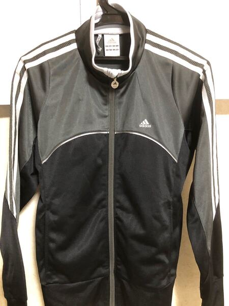 adidas・アディダス・レディースジャージ 上着【美品】スポーティタイプ