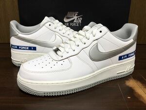 AIR FORCE 1 '07 LV8 "LABEL MAKER" DC5209-100 （ホワイト/メタリックシルバー/セイル/チャツネ/ブラック/チームロイヤル）