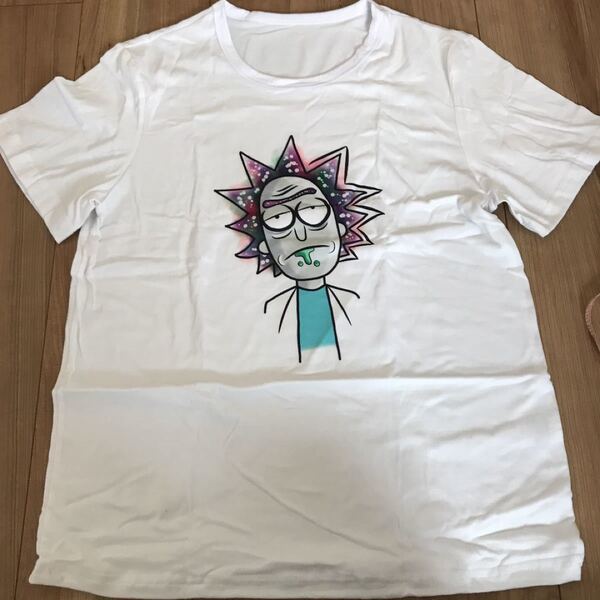 リックアンドモーティ Tシャツ