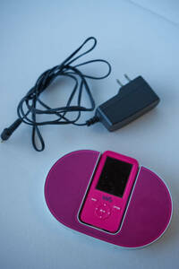 SONY WALKMAN 4GB NW-S636F(デジタルオーディオプレイヤー) スピーカー付 ◆ジャンク品◆