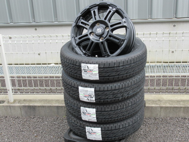 コスミック クロスブラッド XB01 XB-01 ホイール 14インチ 14 X 4.5J +43 4穴 100
KUMHO ecoWING ES31 エコウィング サマータイヤ 165/60R14 コスミック クロスブラッド XB01 XB-01 ホイール 14インチ 14 X 4.5J +43 4穴 100
KUMHO ecoWING ES31 エコウィング サマータイヤ 165/60R14