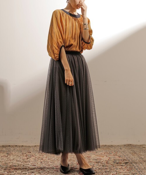 美品 Soffit ラメストライプギャザーブラウス