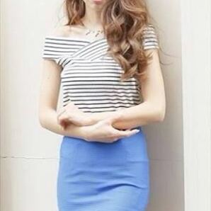 リップサービス トップス