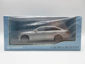 1/30 トヨタ クラウン ハイブリッド　CROWN 220系　カラーサンプル 非売品 ミニカー　シルバーメタリック