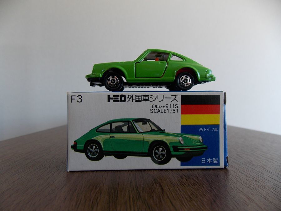 専門店では トミカ 青箱 外国車シリーズ 計18台 ミニカー
