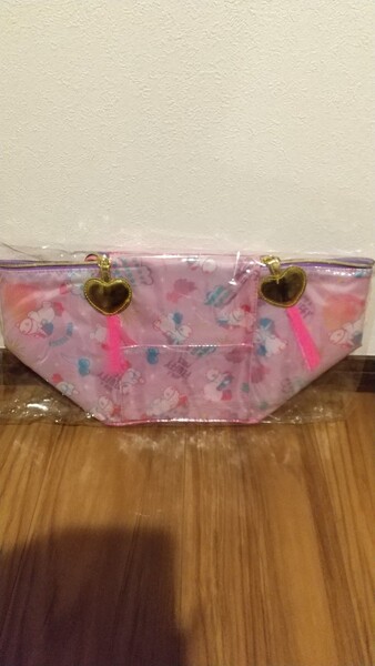 未使用非売品。ミニオン&フラッフィ キラキラメイクアップドレッサー。