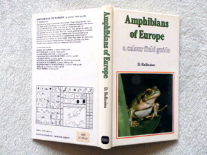 ..　Amphibians of Europe - a colour field guide (ヨーロッパの両生類ガイド)