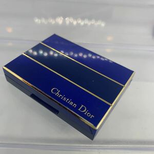 Christian Dior クリスチャンディオール アイシャドウ　606 CA27
