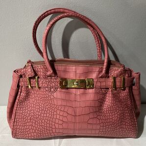 新品未使用スリーフォータイム美品ハンドバッグ鞄ピンク大容量ビジネス型押レディース