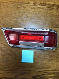 W113 メルセデスベンツ２３０SL　テールランプ　赤レンズ　右　希少品