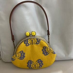 北欧風 持ち手付きがま口ポーチ ハンドメイド