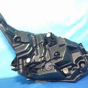 【190531】 B44W デイズ ハイウェイスター 左ヘッドランプ ＬＥＤ KOITO 100-23776  26060-7ME0A 刻印 Bの画像3