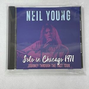 NEW!! MD-996: NEIL YOUNG - SOLO IN CHICAGO 1971: JOURNEY THROUGH THE PAST TOUR [ニール・ヤング]