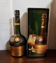 ★未開封★古酒★COURVOISIER/クルボアジェ　VSOP コニャック 700ml 40％ 箱付き_画像1