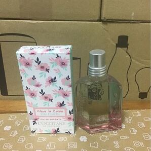 未使用。購入石泣違稲×ロクシタンチェリーワンダーランドEDT。LOCCITANE Cherry wonderland EDT50。