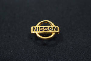 ■ NISSAN ピンバッジ エンブレム Gold W12 Rcitys ニッサン 日産 ノート デイズ セレナ エクストレイル スカイライン キャラバン Limited1