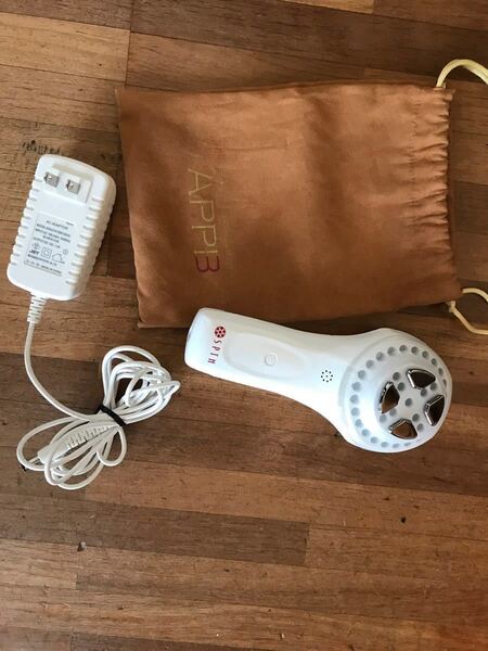 SPTMセプテム 美顔器 値下げ おまけに専用美容液付き