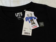 カウズ セサミストリート ユニクロ Tシャツ XSサイズ 新品 kaws_画像2