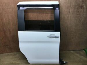 ★美品★ 管0517 H30年 DBA-LA600S タント 5000km 純正 リア右 スライドドア 運転席側 凹み無し　目立つ傷無し　カラーW09 淡水没車より