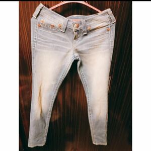 TRUE RELIGION BRAND JEANS 