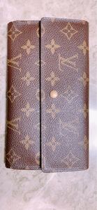 LOUIS VUITTON 長財布