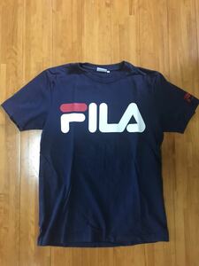 フィラ　FILA 半袖Tシャツ ネイビー　シンプル　Sサイズ