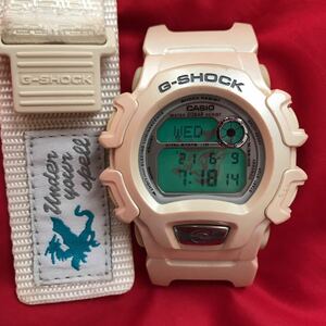 ☆★即決有★☆貴重★ドラゴン 魔女 限定ラバーズコレクション白色 DW-0098 G-SHOCK ベルトにドラゴン ELバックライト 魔女 ラバコレ☆★