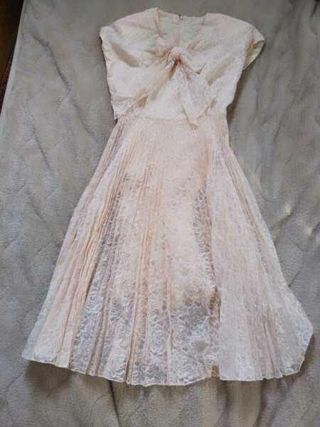 人気　ピンク　ドレス　レディース　総レース　花柄　キラキラ　ラメ　美品　リボン　ワンピース　フォーマル　結婚式にも　キャバ嬢　