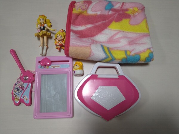 まとめて☆プリキュアパソコン フィギュア ひざ掛け 書いて消せる玩具