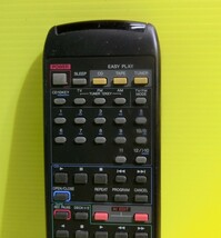 即発送 AU-4532■Panasonic パナソニック　オーディオシステムリモコン　RAK-SC506W■　電池蓋なし 動作品　保証付_画像2