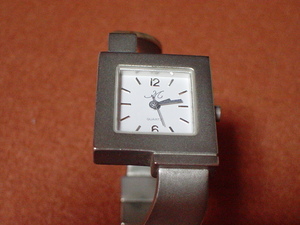  rare article design M104 for women wristwatch rectangle bracele type 