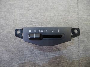 MPV LW3W 純正 リアエアコン温度スイッチ（R1-721）