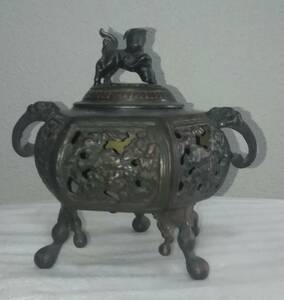★　初だしの古い銅器の香炉　置物　飾り物　オブジェ　お香　仏壇