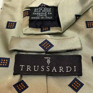 Trussardi (TRUSSARDI) four angle dot necktie 